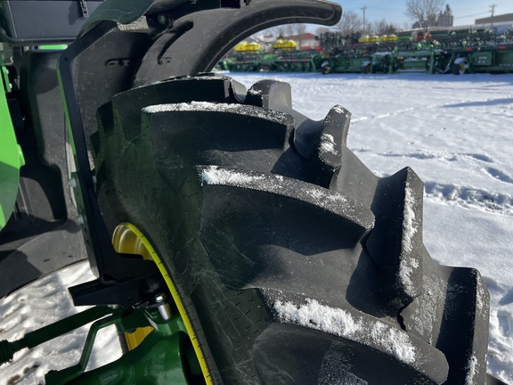 2025 John Deere 6R 175 - Photo10