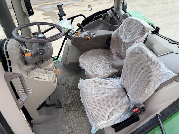 2025 John Deere 6R 175 - Photo26