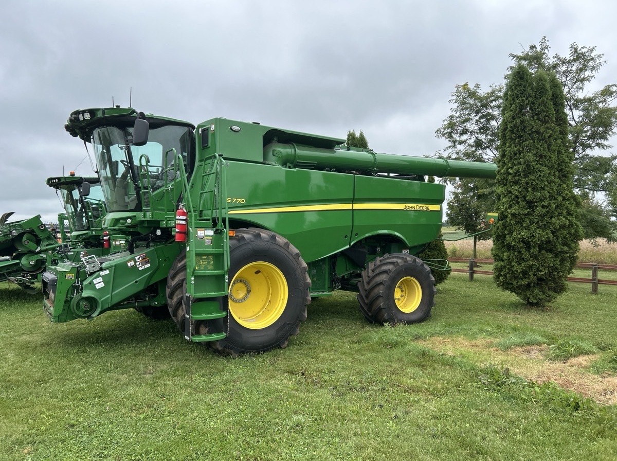 2023 John Deere S770 Image 2