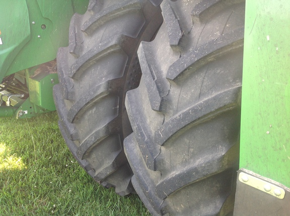 Photo of 2024 John Deere S780
