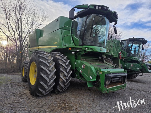 Photo of 2024 John Deere S780