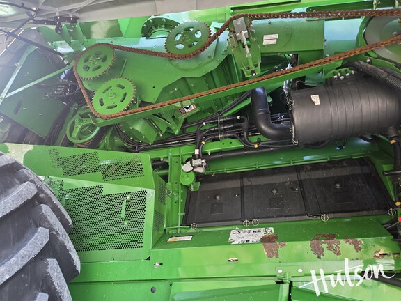 Photo of 2024 John Deere S780