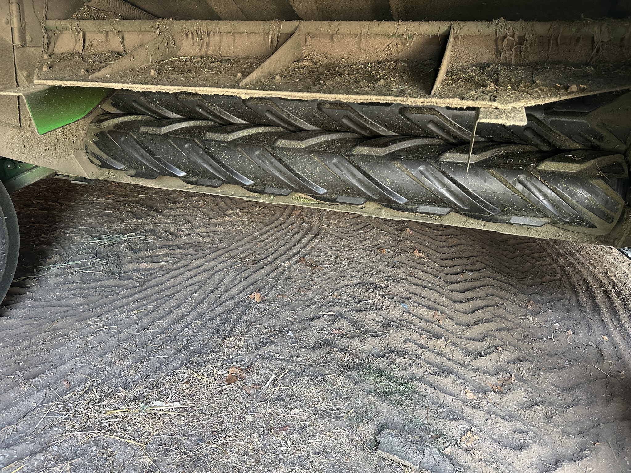2022 John Deere S300 Image 2