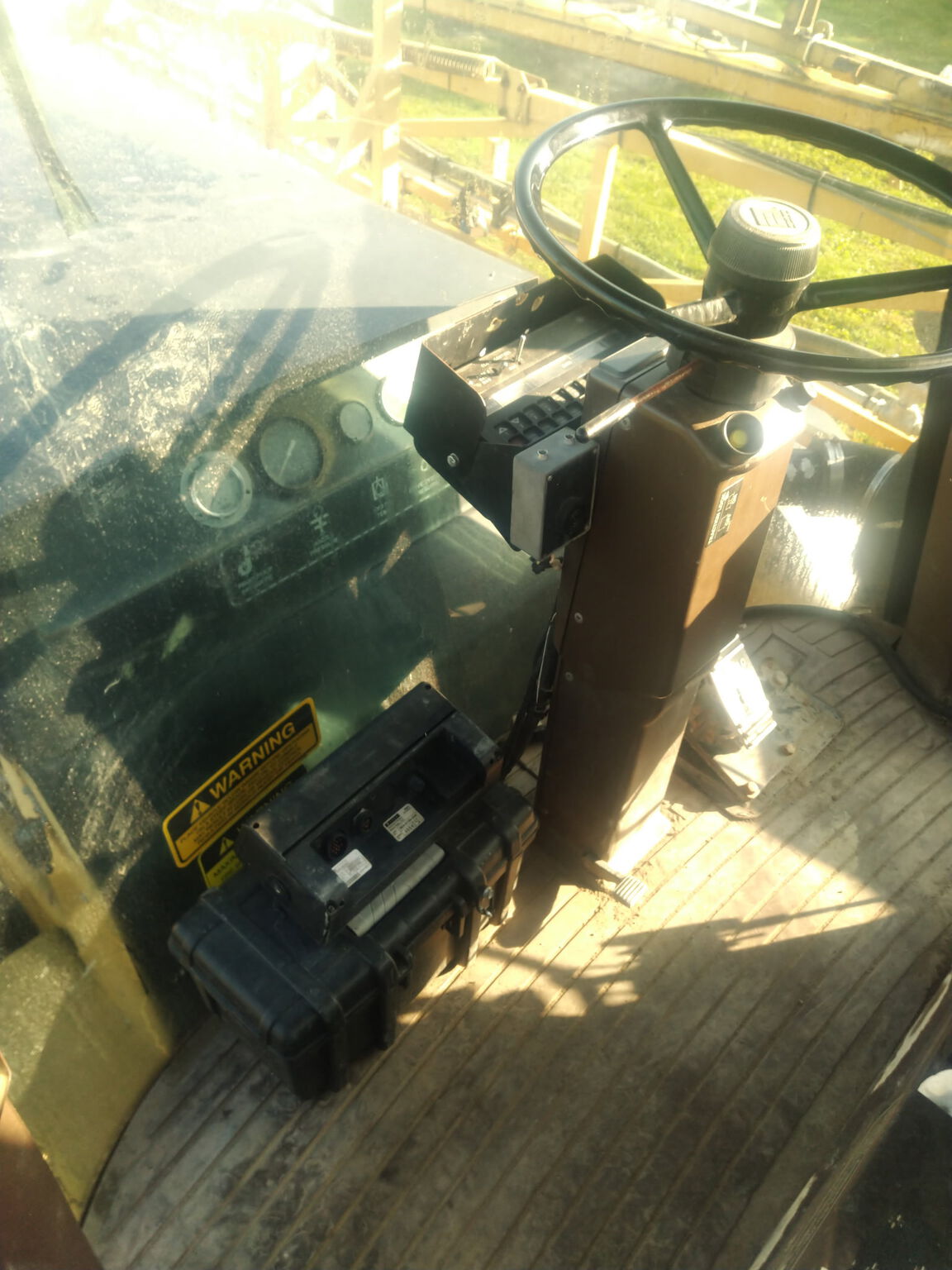 1997 RoGator 854 Image 5