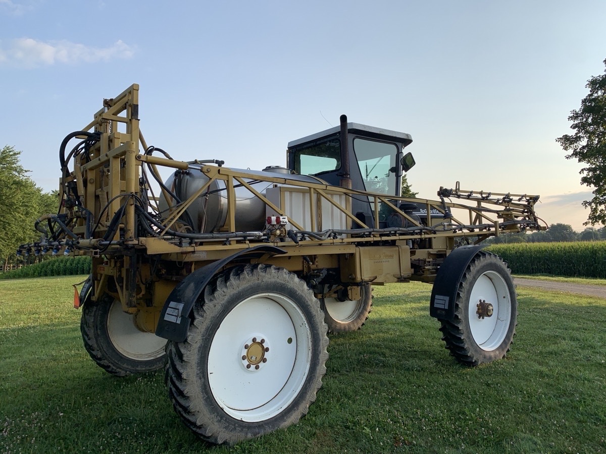 1997 RoGator 854 Image 6