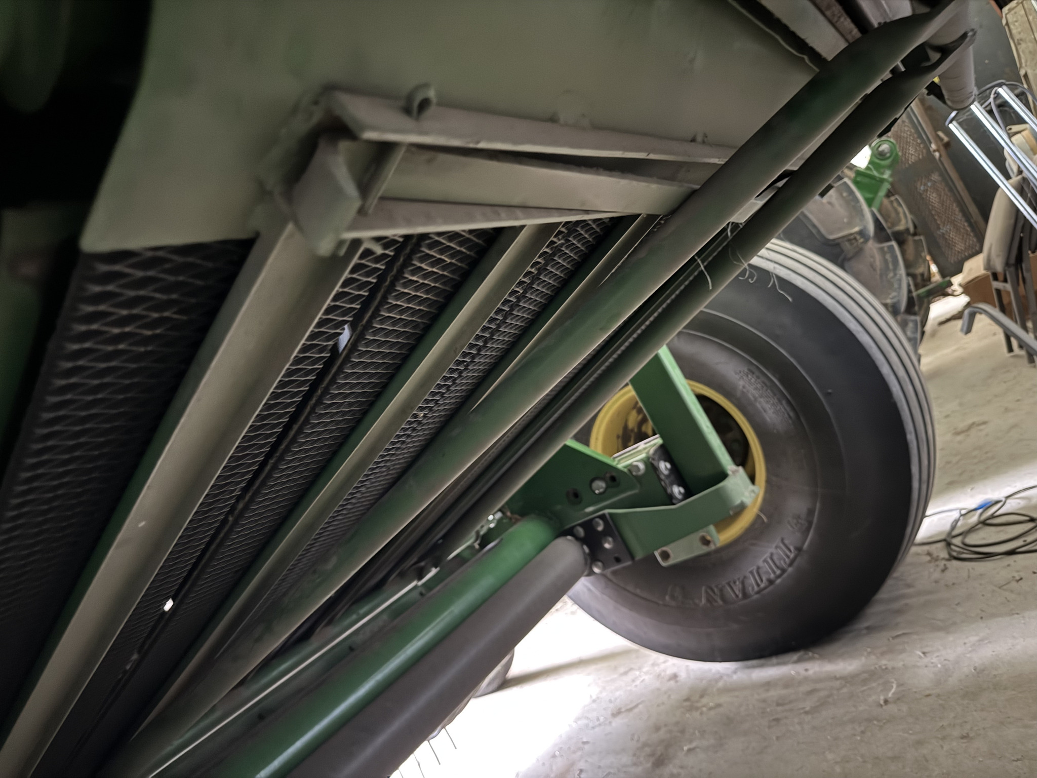 2014 John Deere 469 Image 11