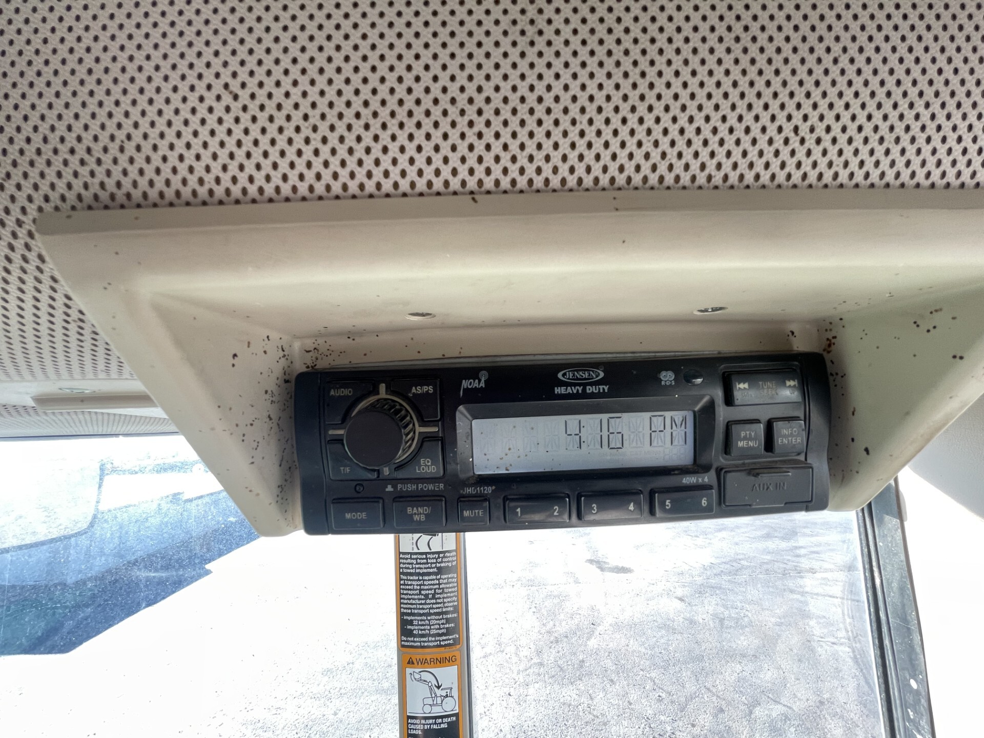 2011 John Deere 6430 Image 27