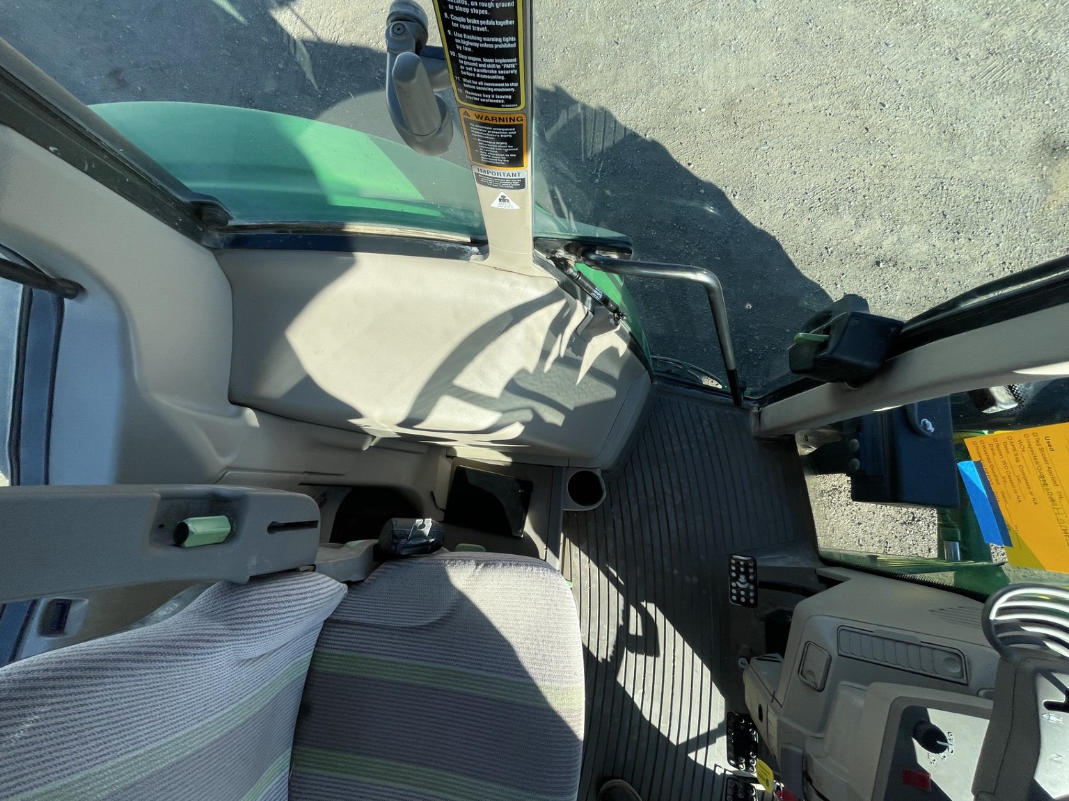 2011 John Deere 6430 Image 22