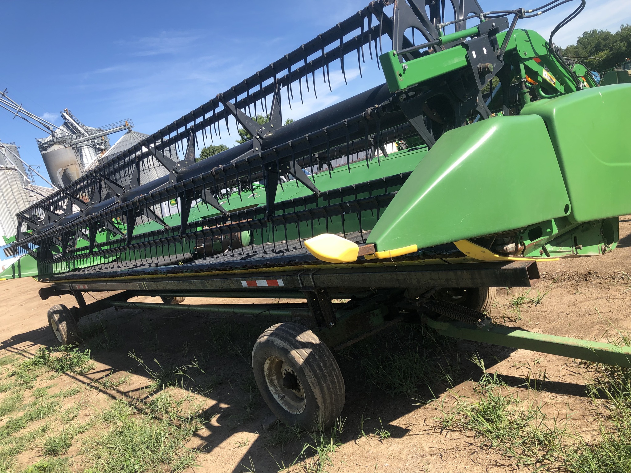 2014 John Deere 630FD Image 1