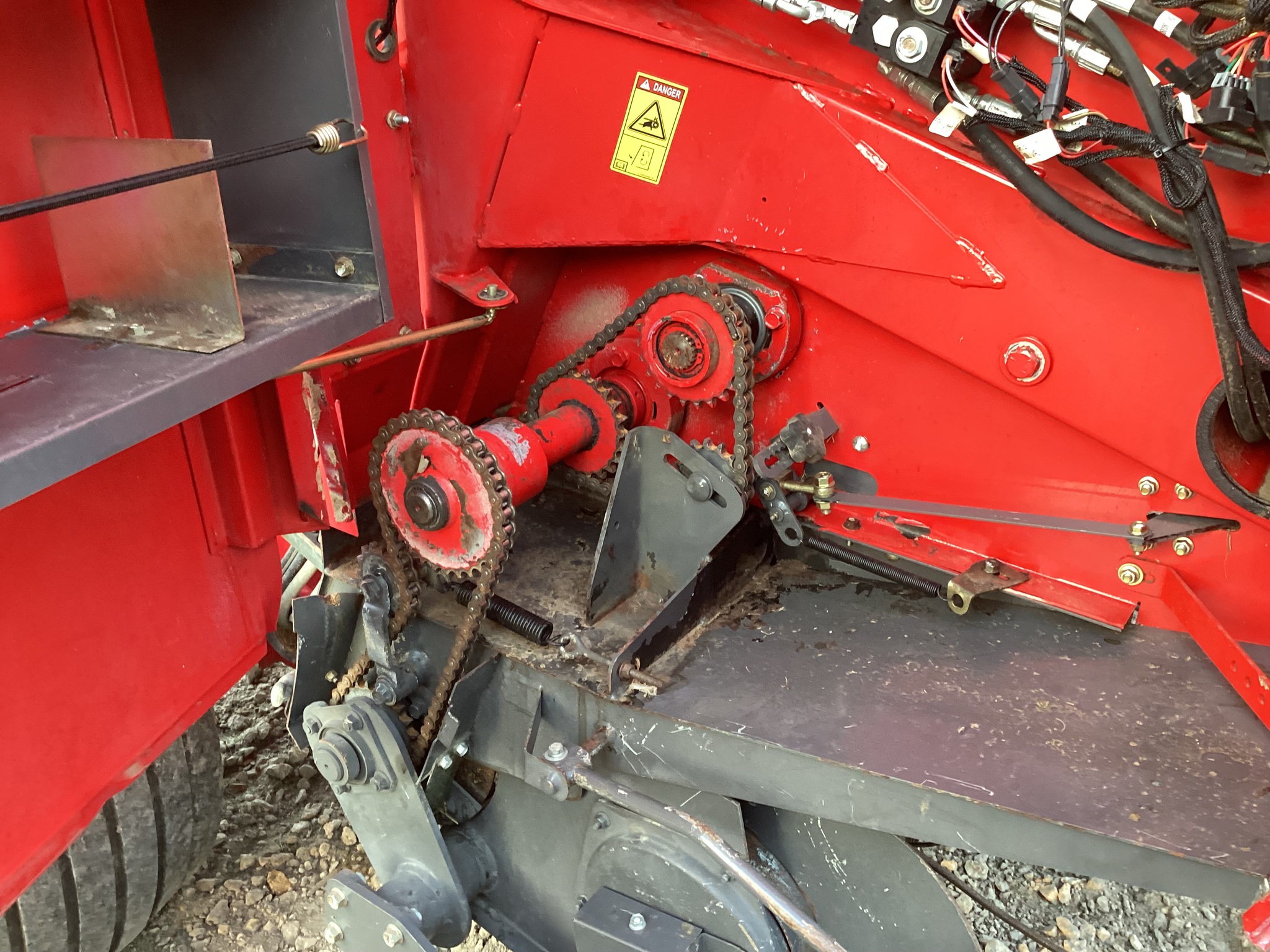 2012 Massey Ferguson 2856 Image 15