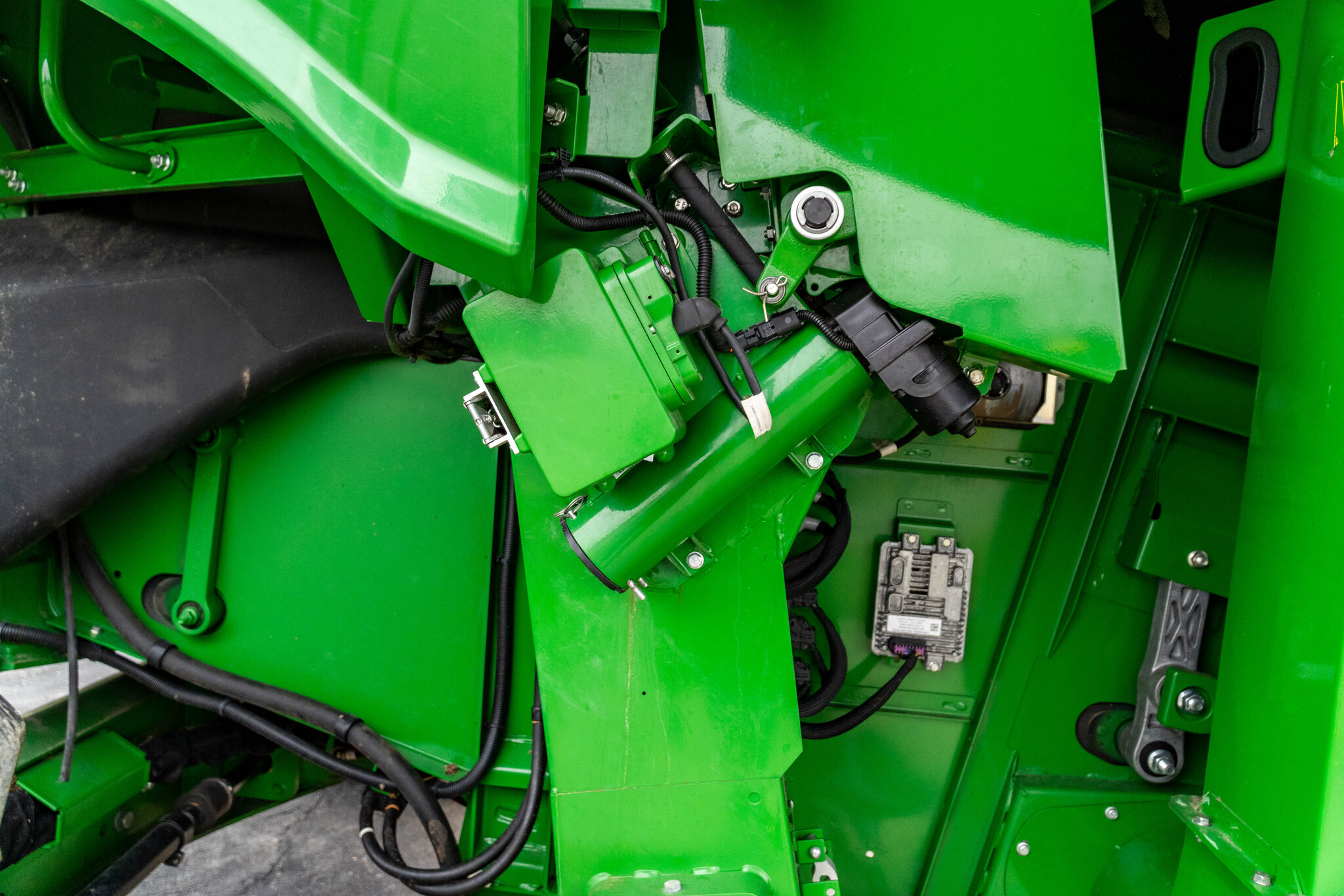 Used 2021 John Deere S780 Combines at Koenig Equipment in Anna, OH - PhotoXL17