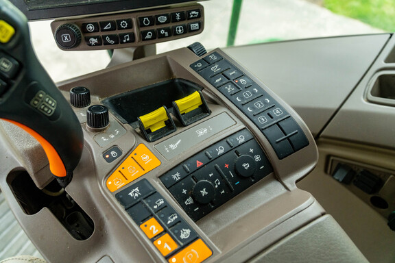 Used 2021 John Deere S780 Combines at Koenig Equipment in Anna, OH - Photo42