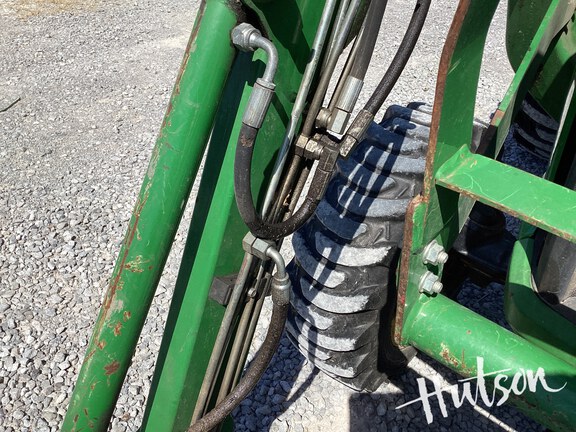 Photo of 2016 John Deere 3032E