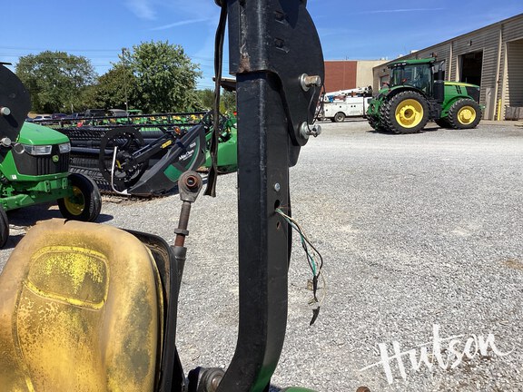 Photo of 2016 John Deere 3032E