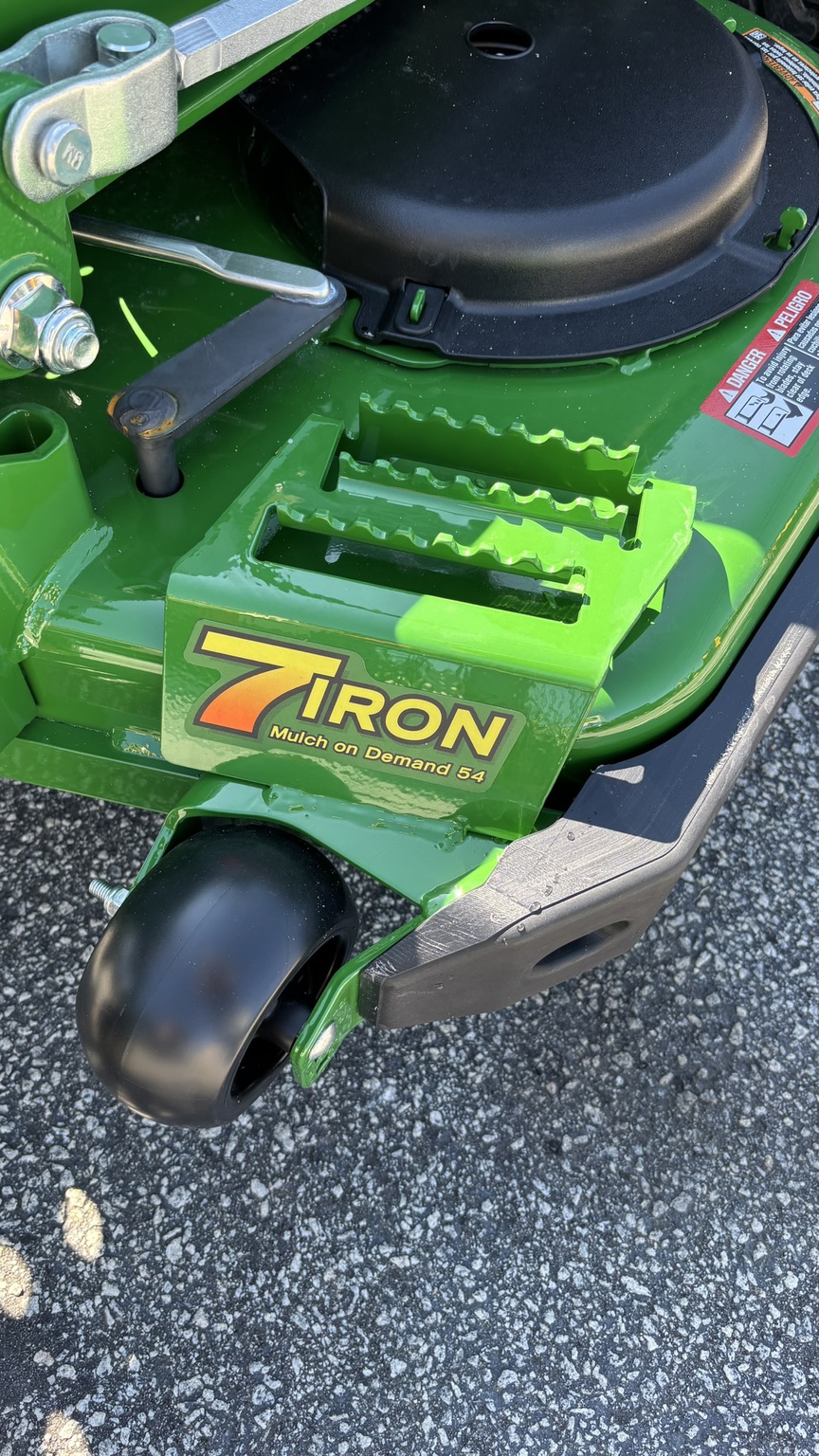 2026 John Deere Z955M Image 5