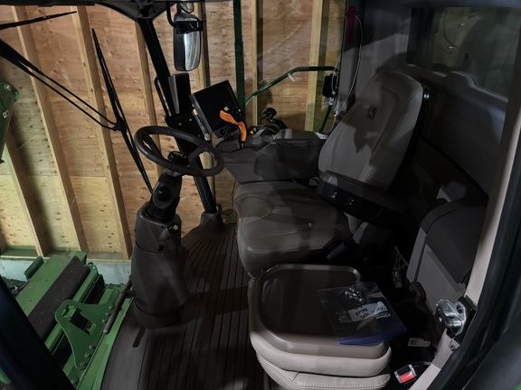 2023 John Deere S790 - Photo9