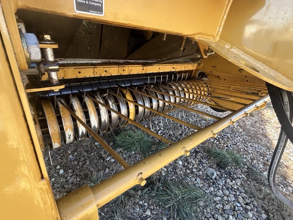 Used 2021 Vermeer 605N Select Round Balers at Horizon Ag & Turf in Falher, AB - Photo5