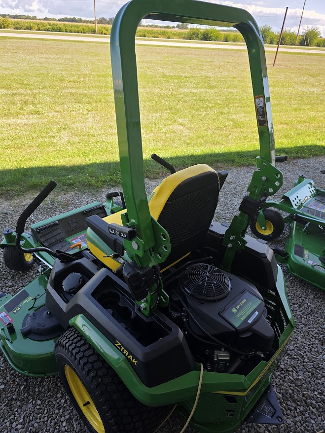 2025 John Deere Z530R Image 2