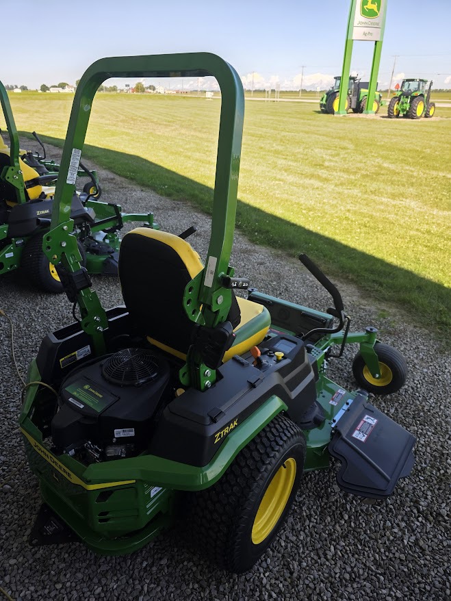 2025 John Deere Z530R Image 3
