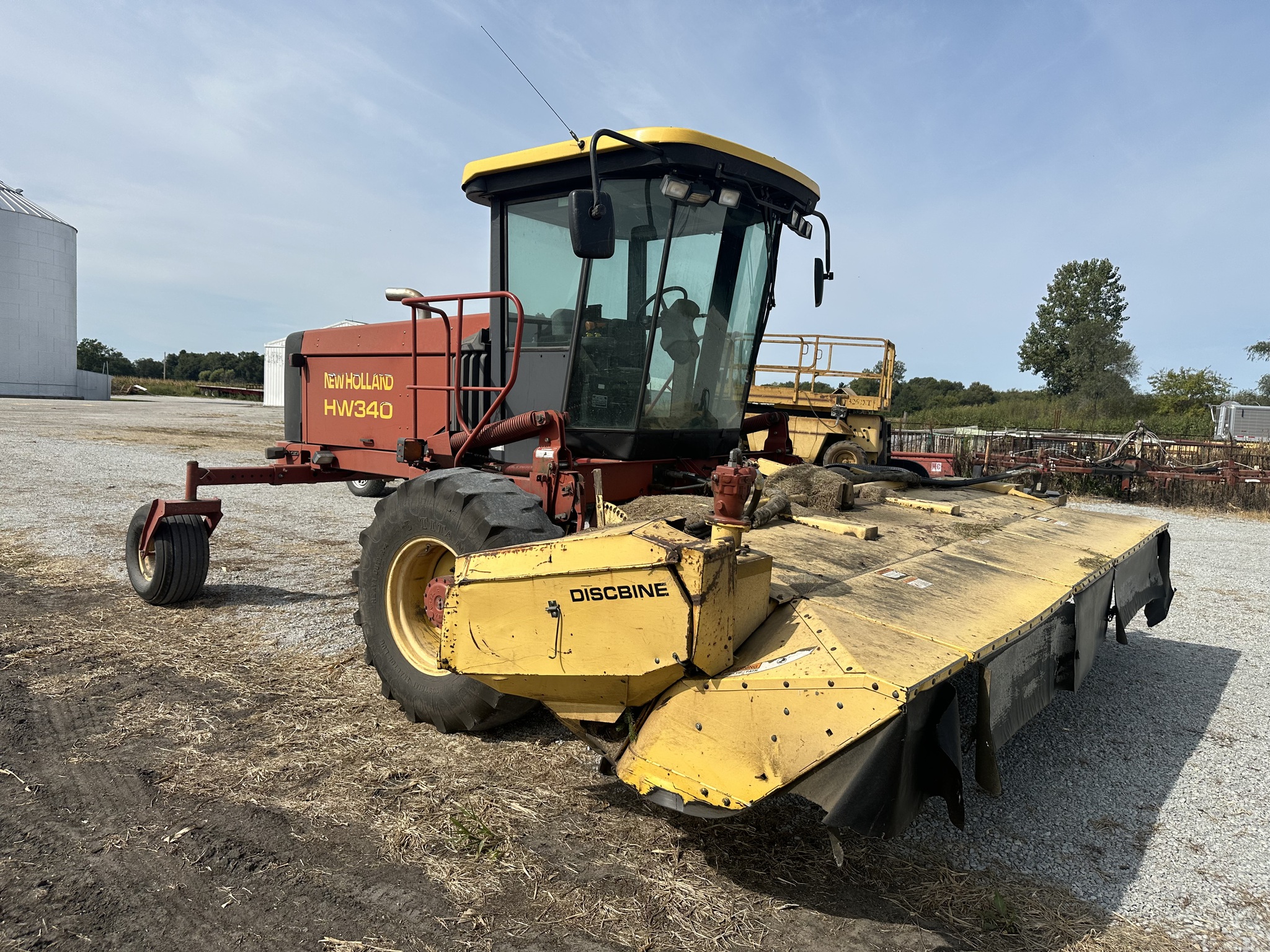 2002 New Holland HW340 Image 3