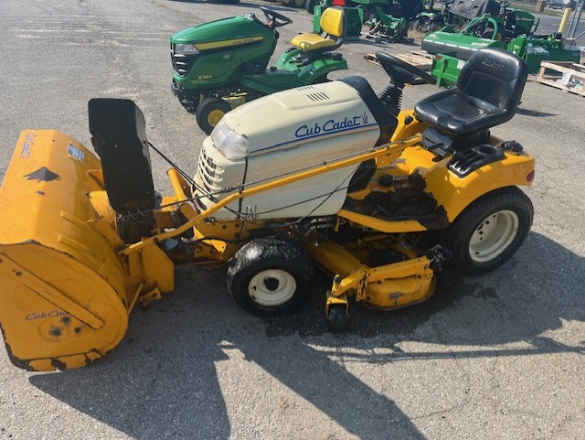 Cub Cadet 3206 Image 1