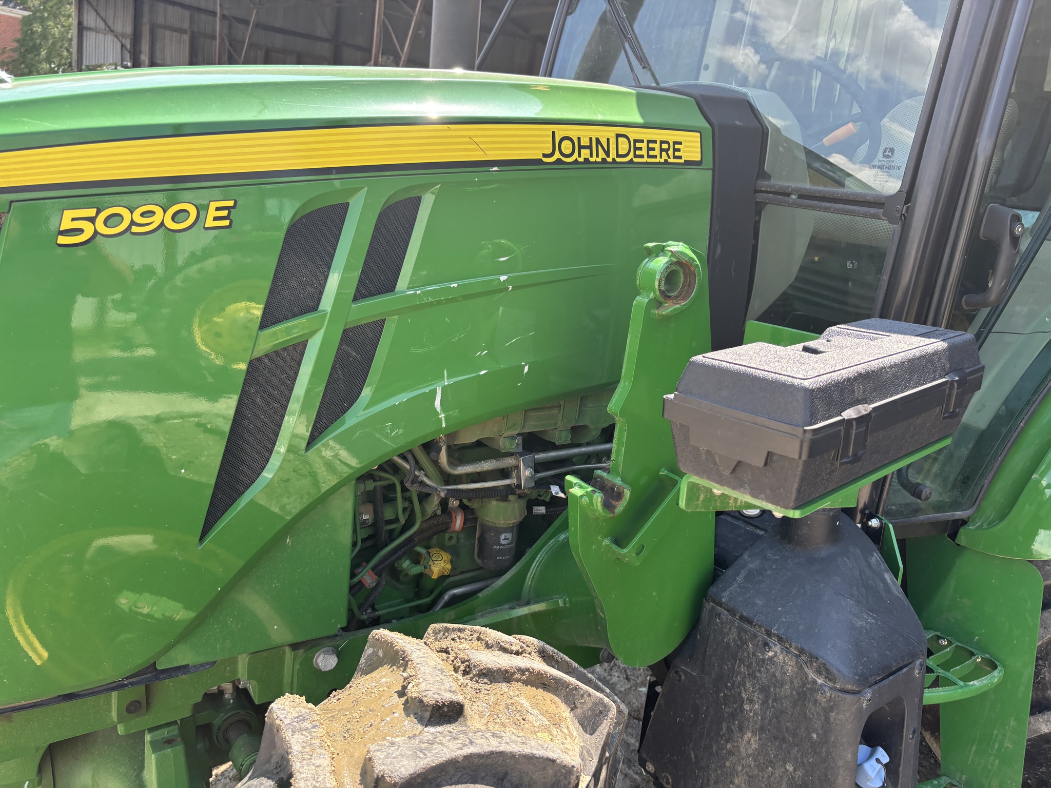 Used -- John Deere 520m Tractor Loaders at Koenig Equipment in Anna, OH - PhotoXL4