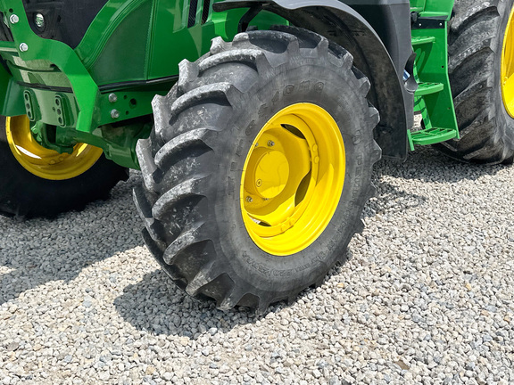 2024 John-Deere 6120M
