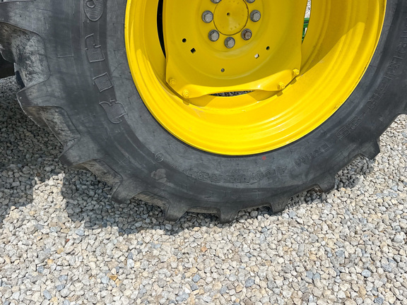 2024 John-Deere 6120M