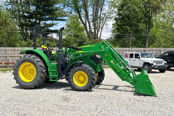 2024 John-Deere 6120M