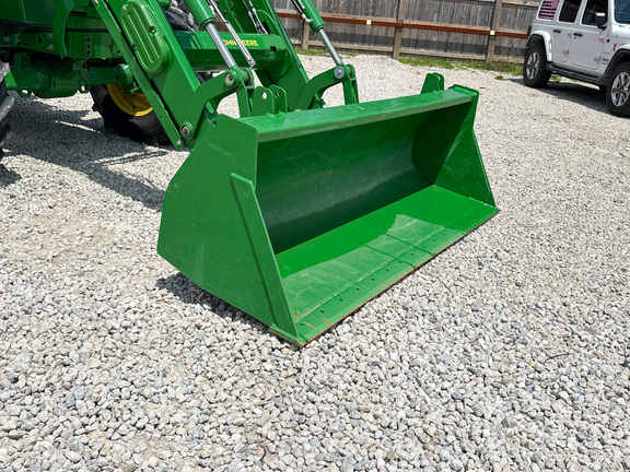 2024 John-Deere 6120M