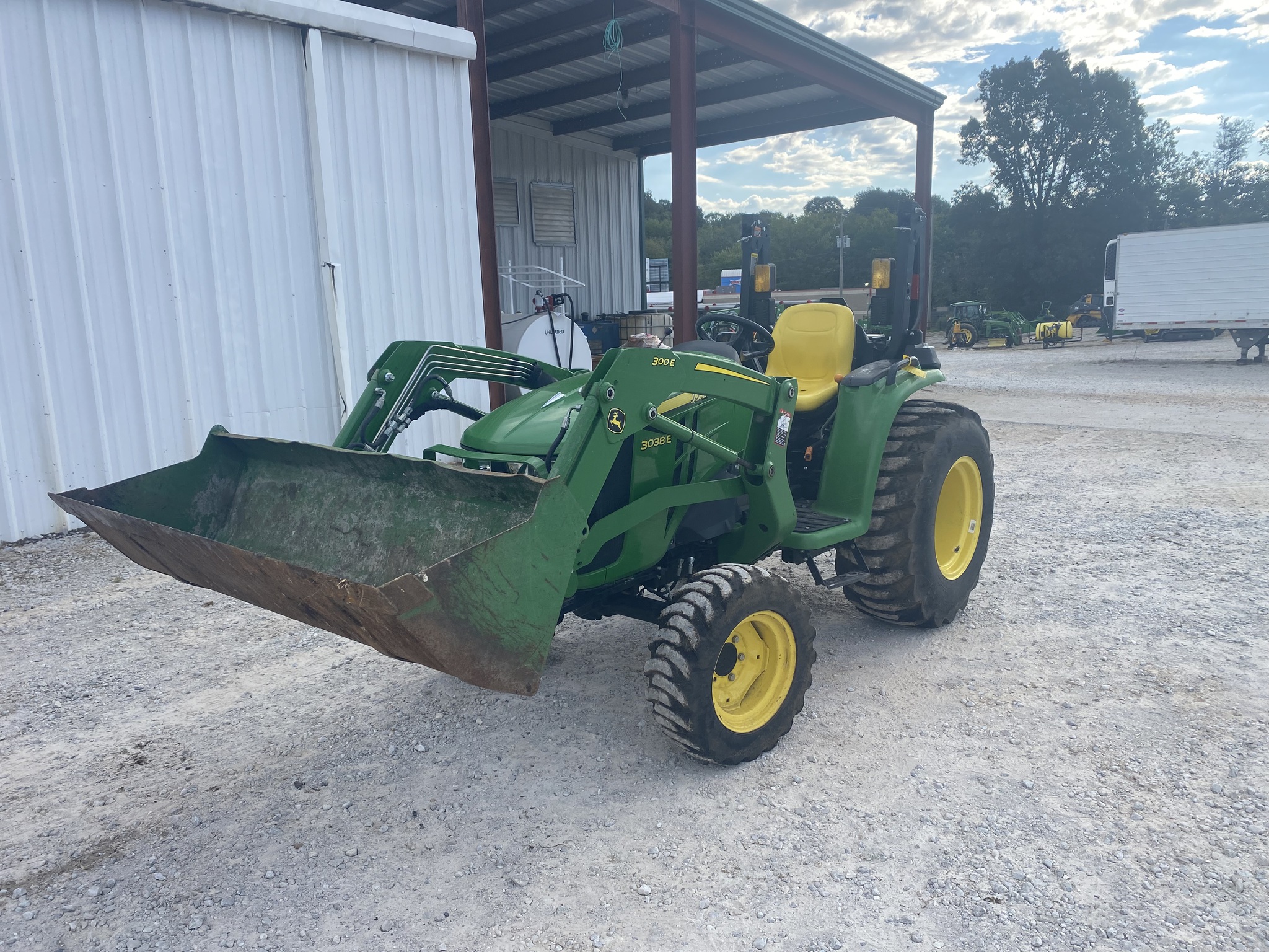  2022 John Deere 3038E at Heritage Tractor in Harrison, AR