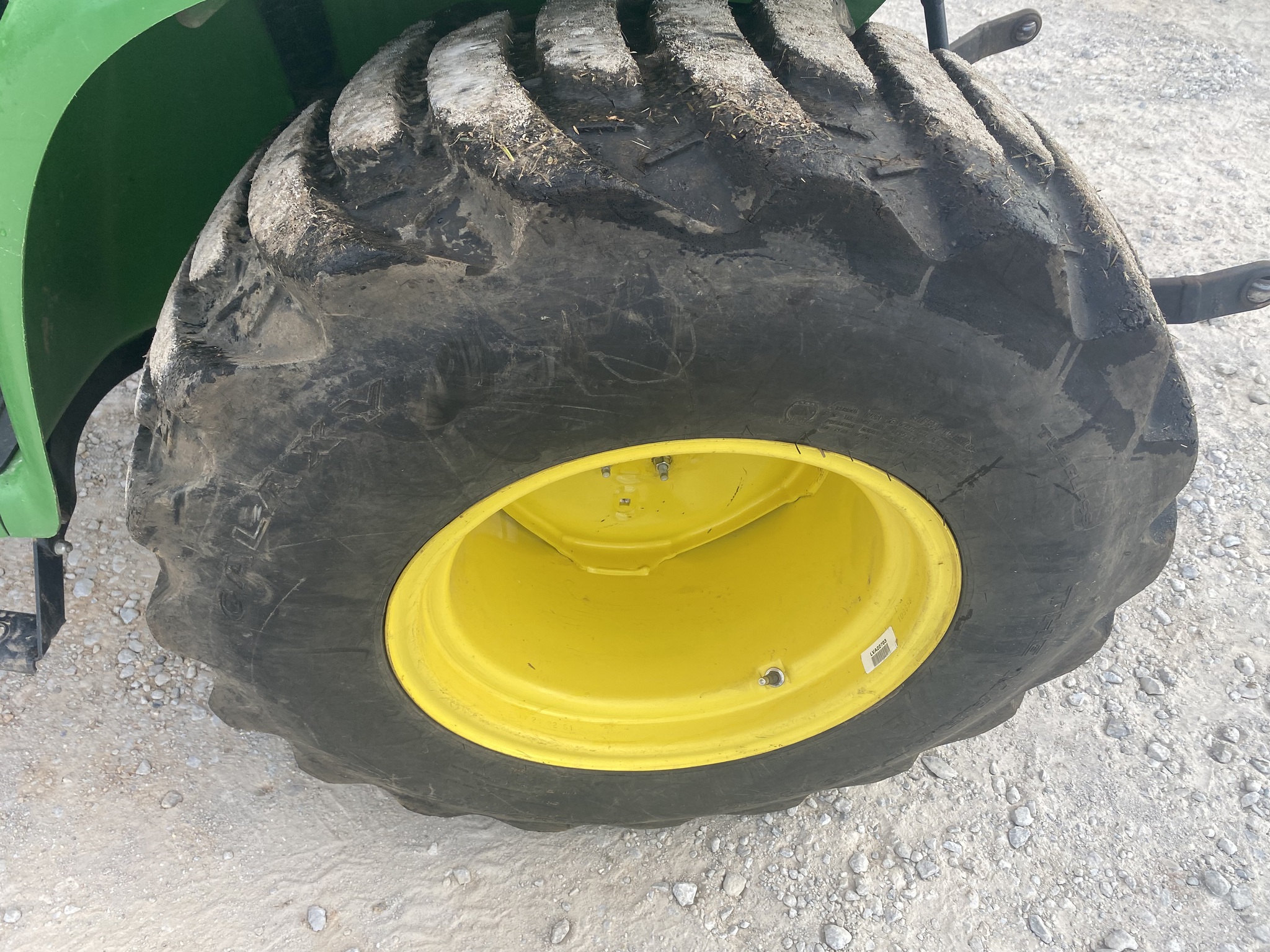  2022 John Deere 3038E at Heritage Tractor in Harrison, AR
