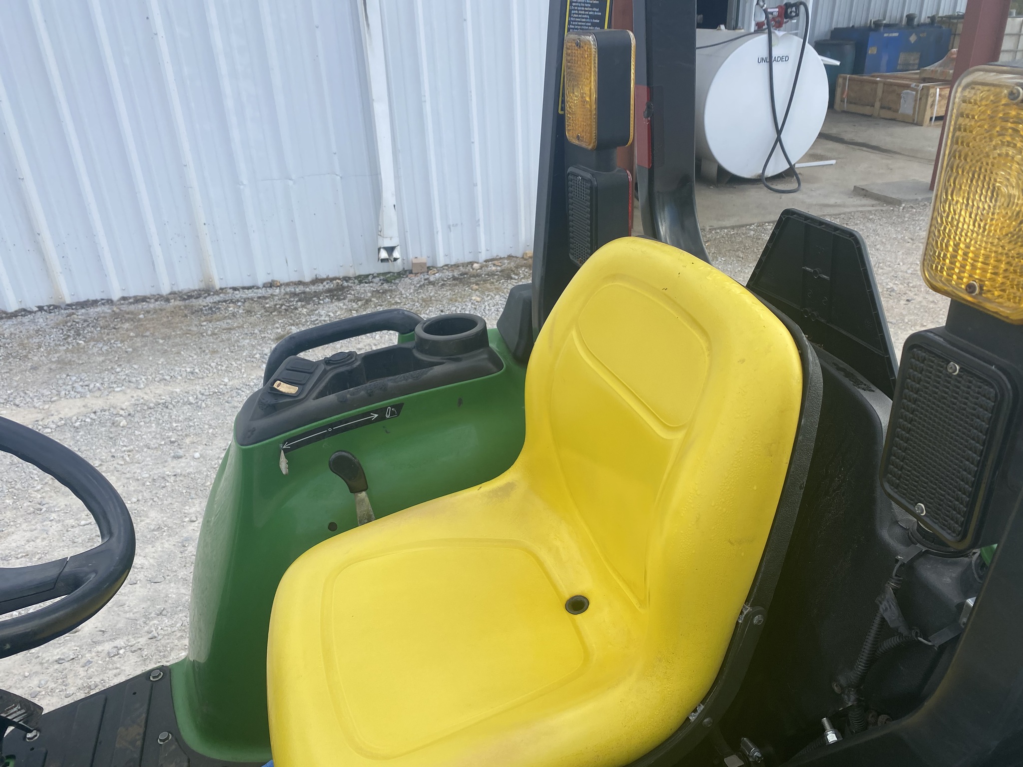  2022 John Deere 3038E at Heritage Tractor in Harrison, AR