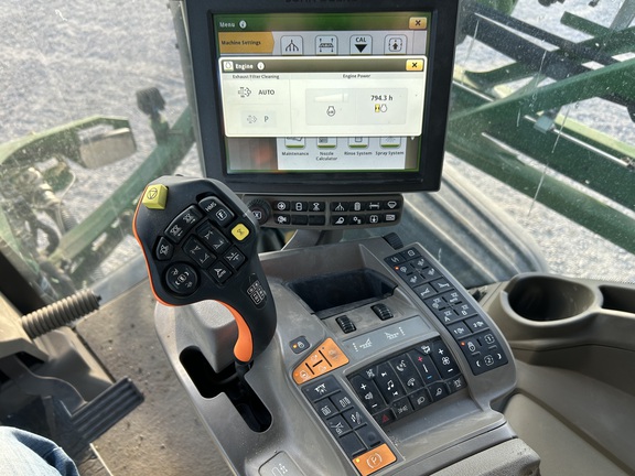 2024 John Deere 616R (16th thumbnail)