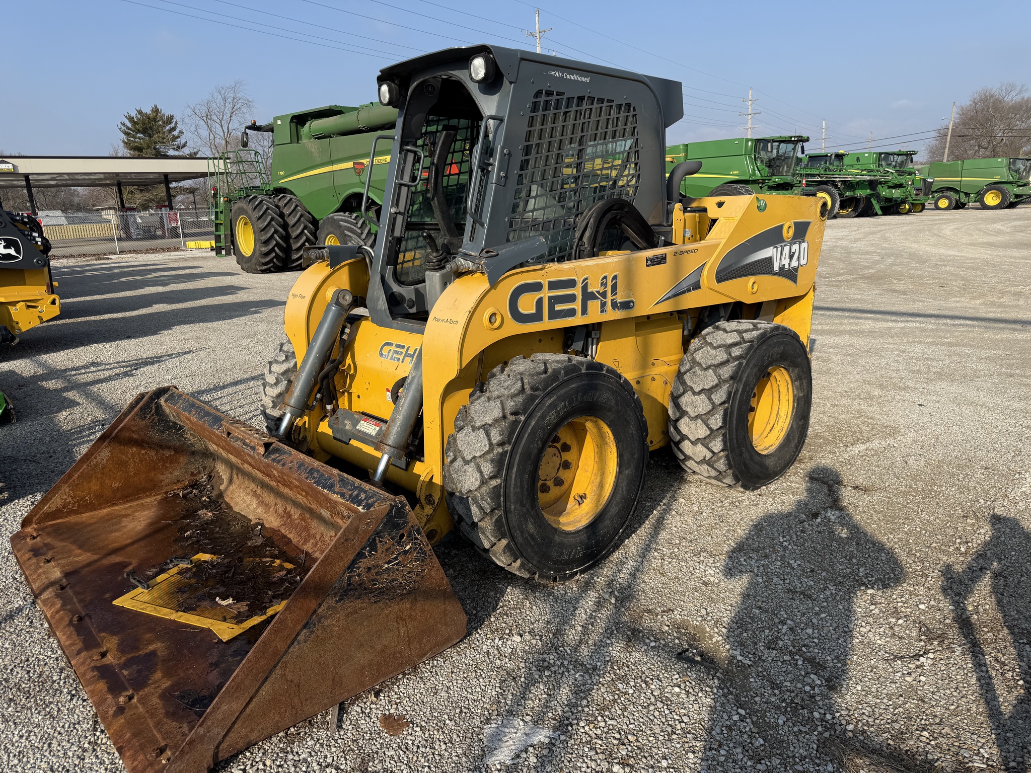  2018 Gehl V420 at Heritage Tractor in Pontiac, IL