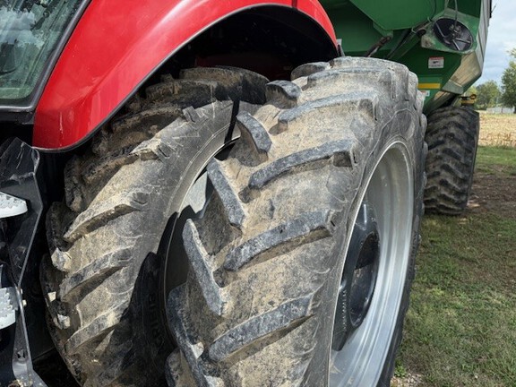 Photo of 2021 Case IH Magnum 400 AFS