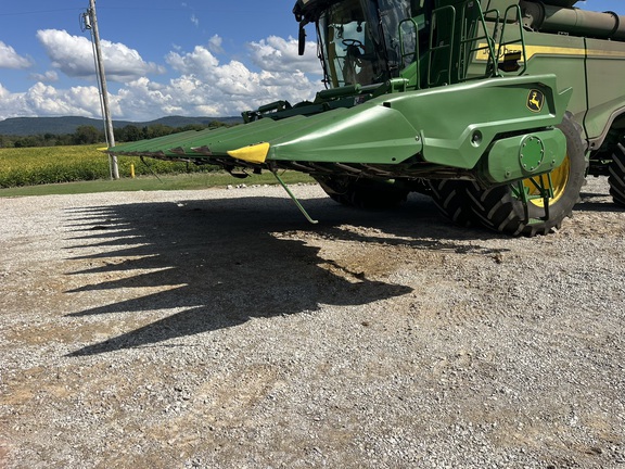 Photo of 2021 John Deere C12F