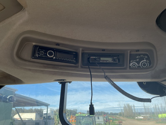 Case IH MAXXUM 125 image 25