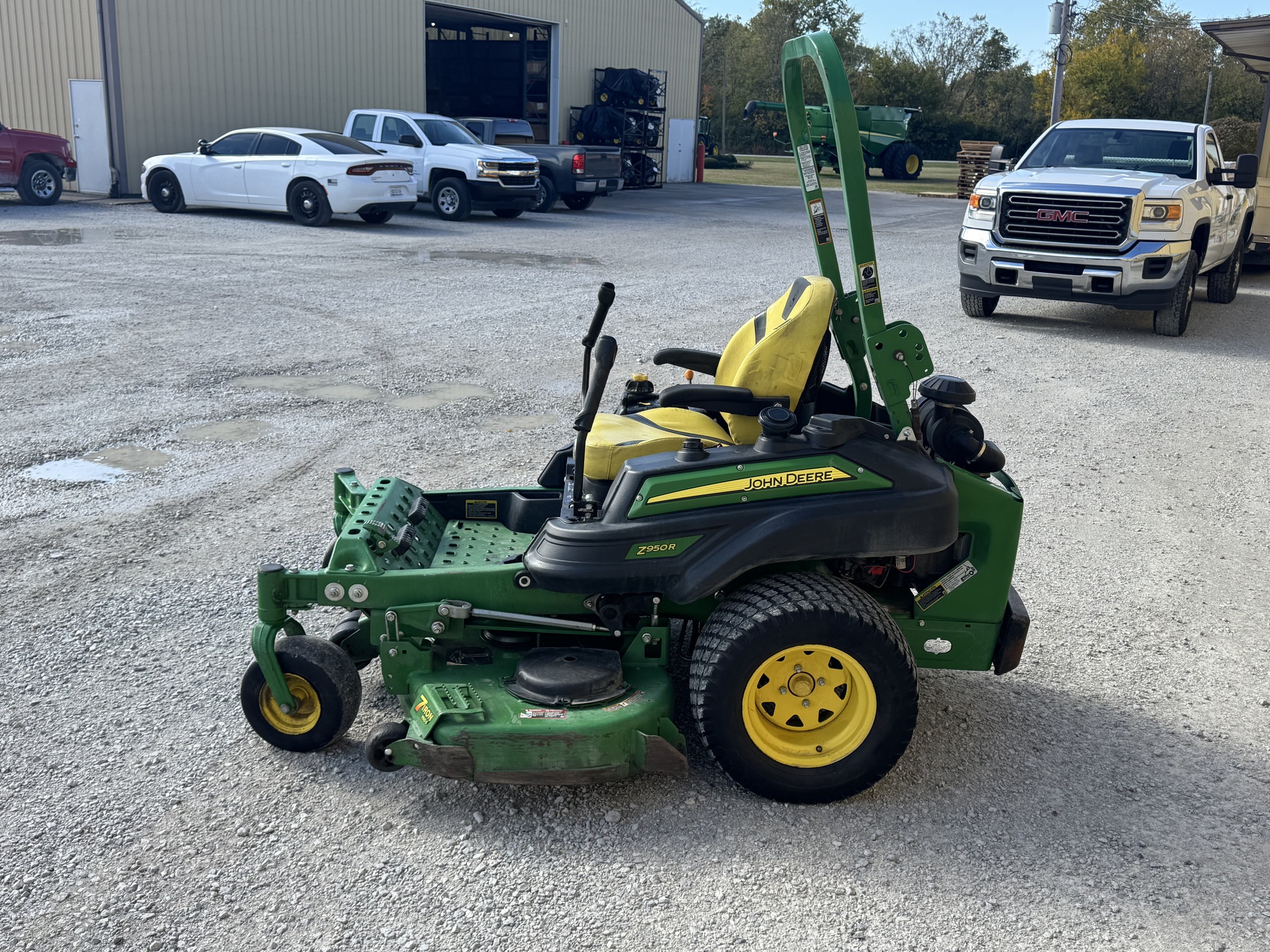 2022 John Deere Z950R Image 6