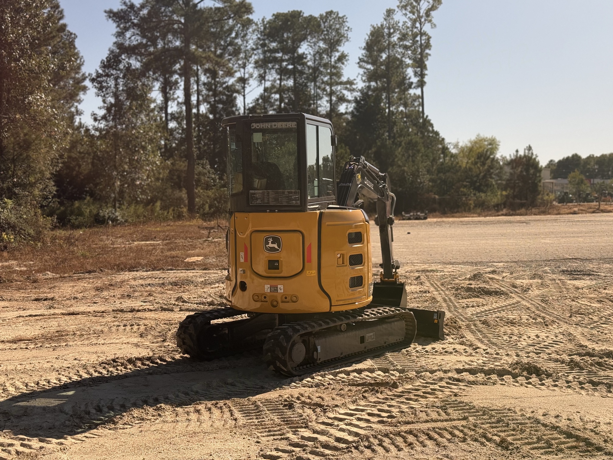 2025 John Deere 30 P Image 5