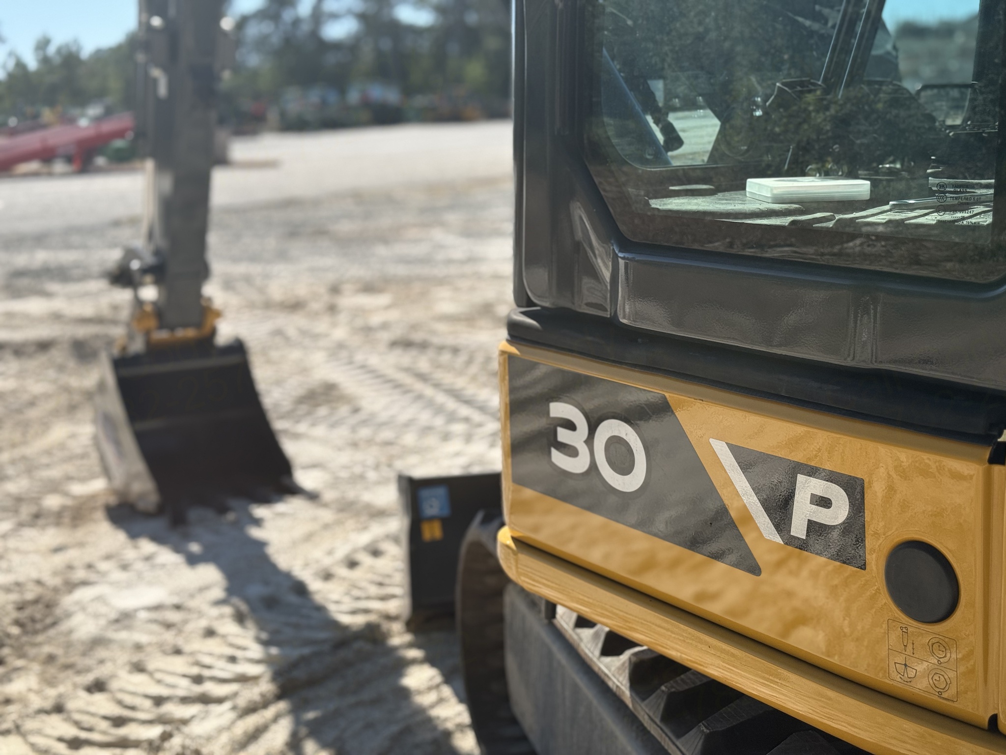 2025 John Deere 30 P Image 3