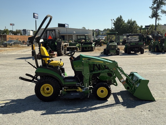 2022 John Deere 1025R Picture 6 2022 John Deere 1025R-6