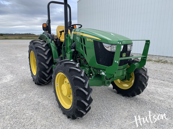 Photo of 2024 John Deere 5075E