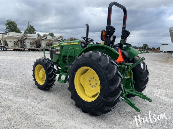 Photo of 2024 John Deere 5075E