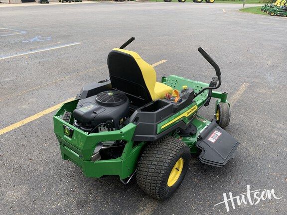 Photo of 2024 John Deere Z325E