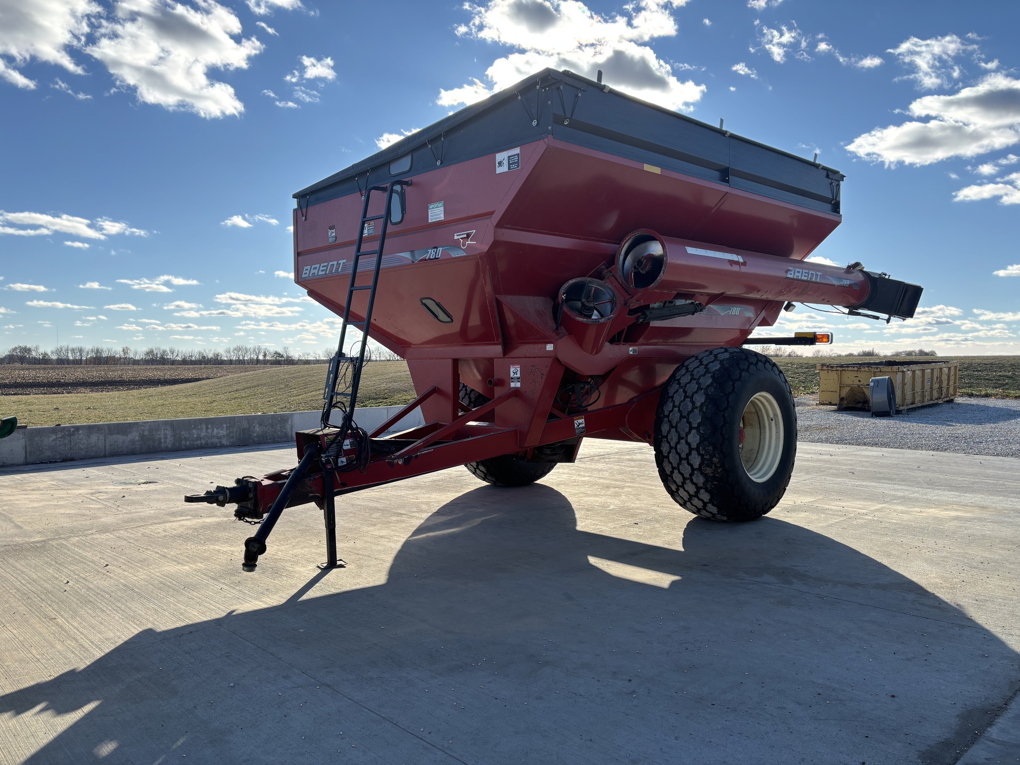  2005 Brent 780 at Heritage Tractor in Macomb, IL