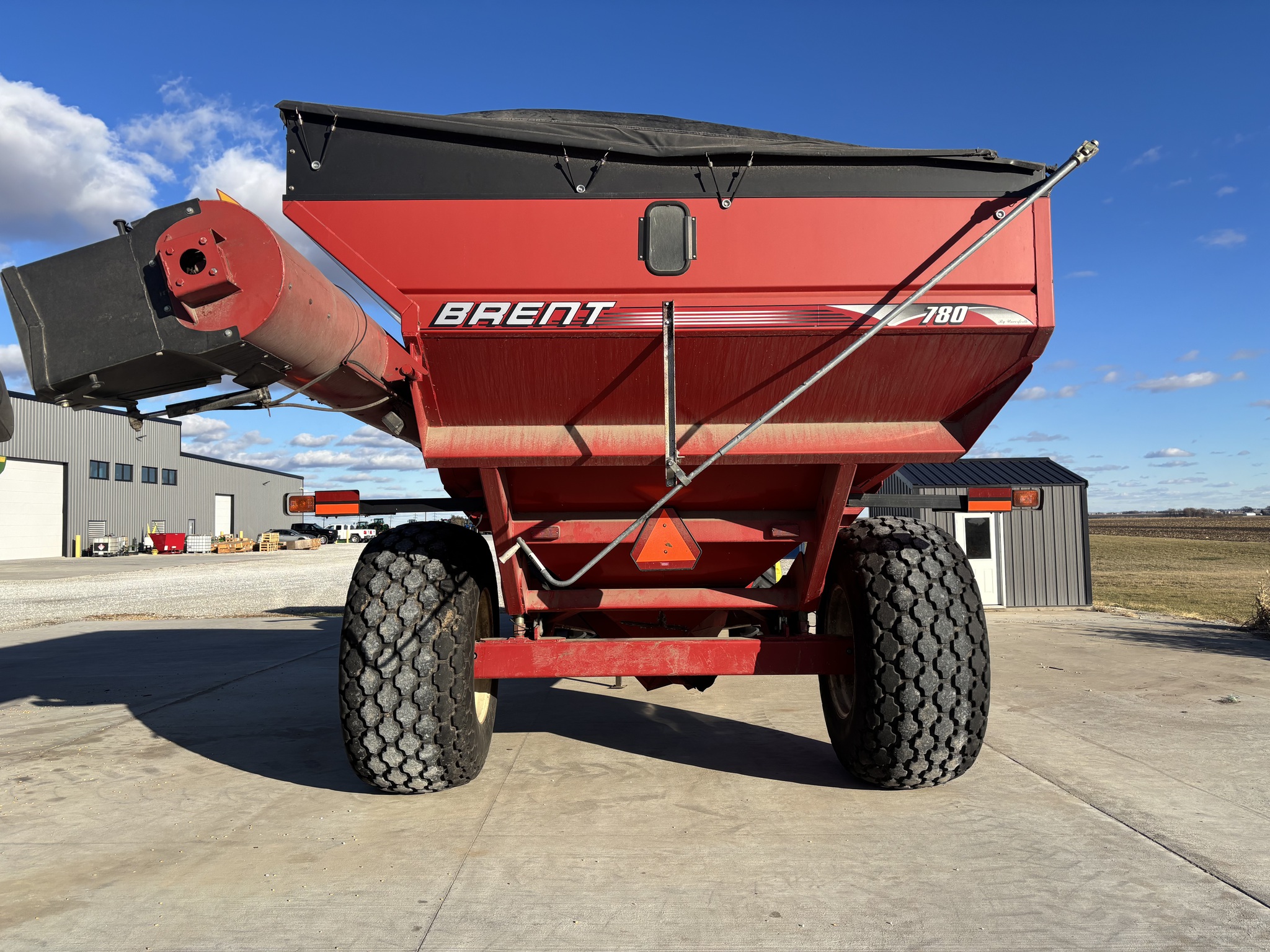  2005 Brent 780 at Heritage Tractor in Macomb, IL