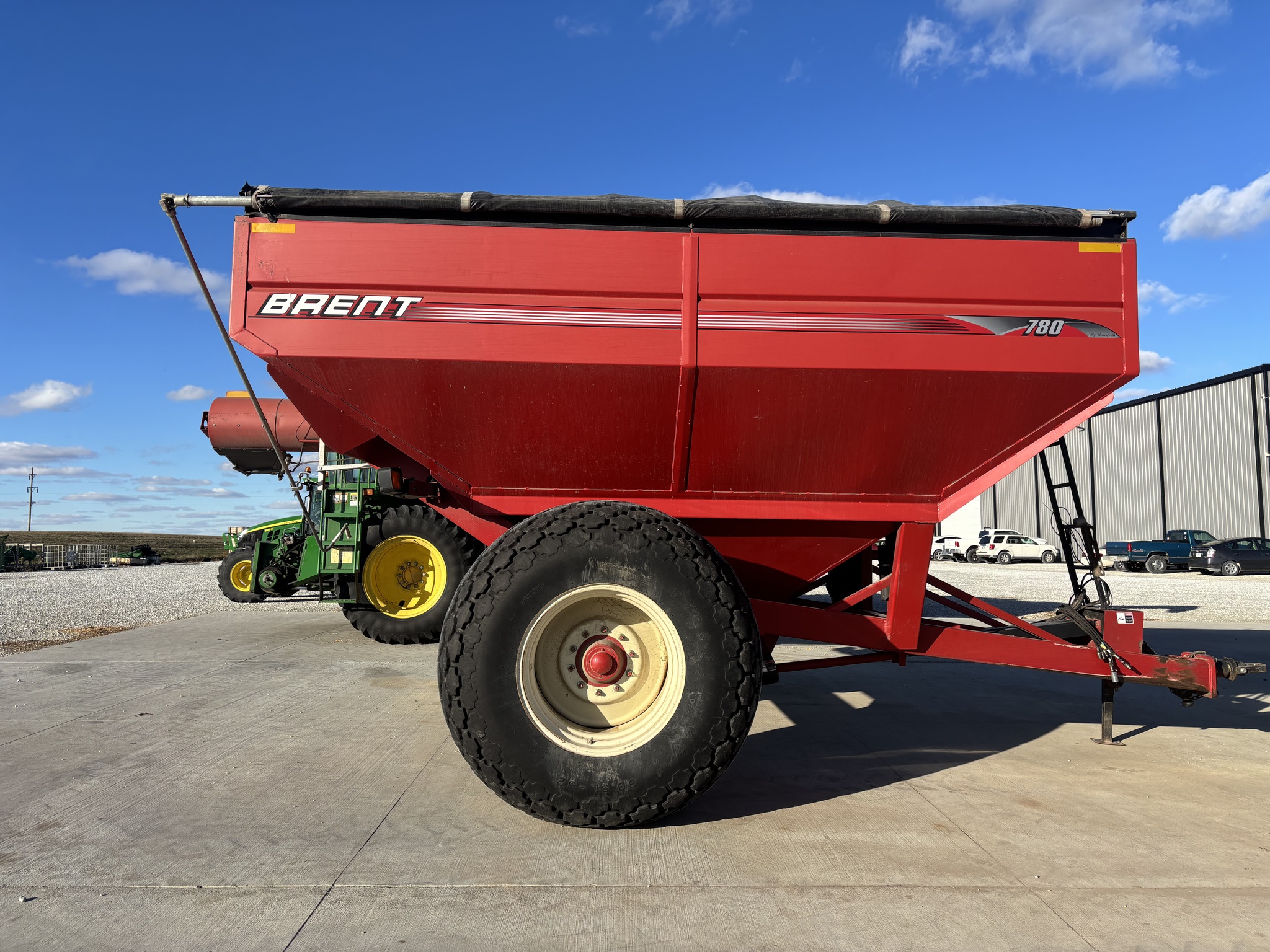  2005 Brent 780 at Heritage Tractor in Macomb, IL