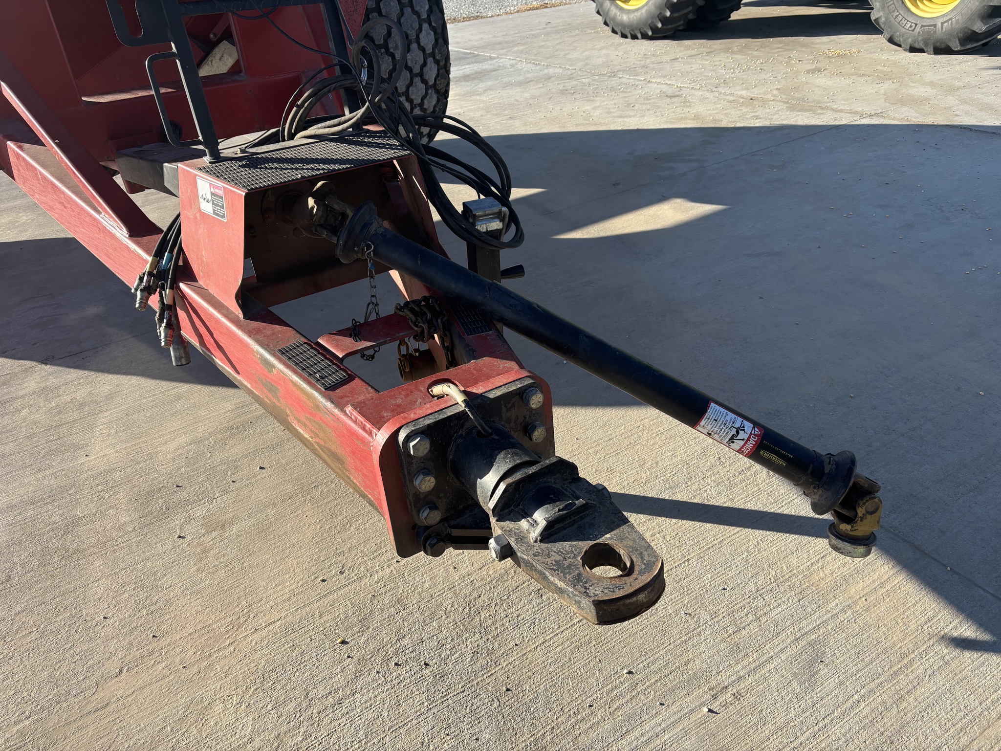  2005 Brent 780 at Heritage Tractor in Macomb, IL