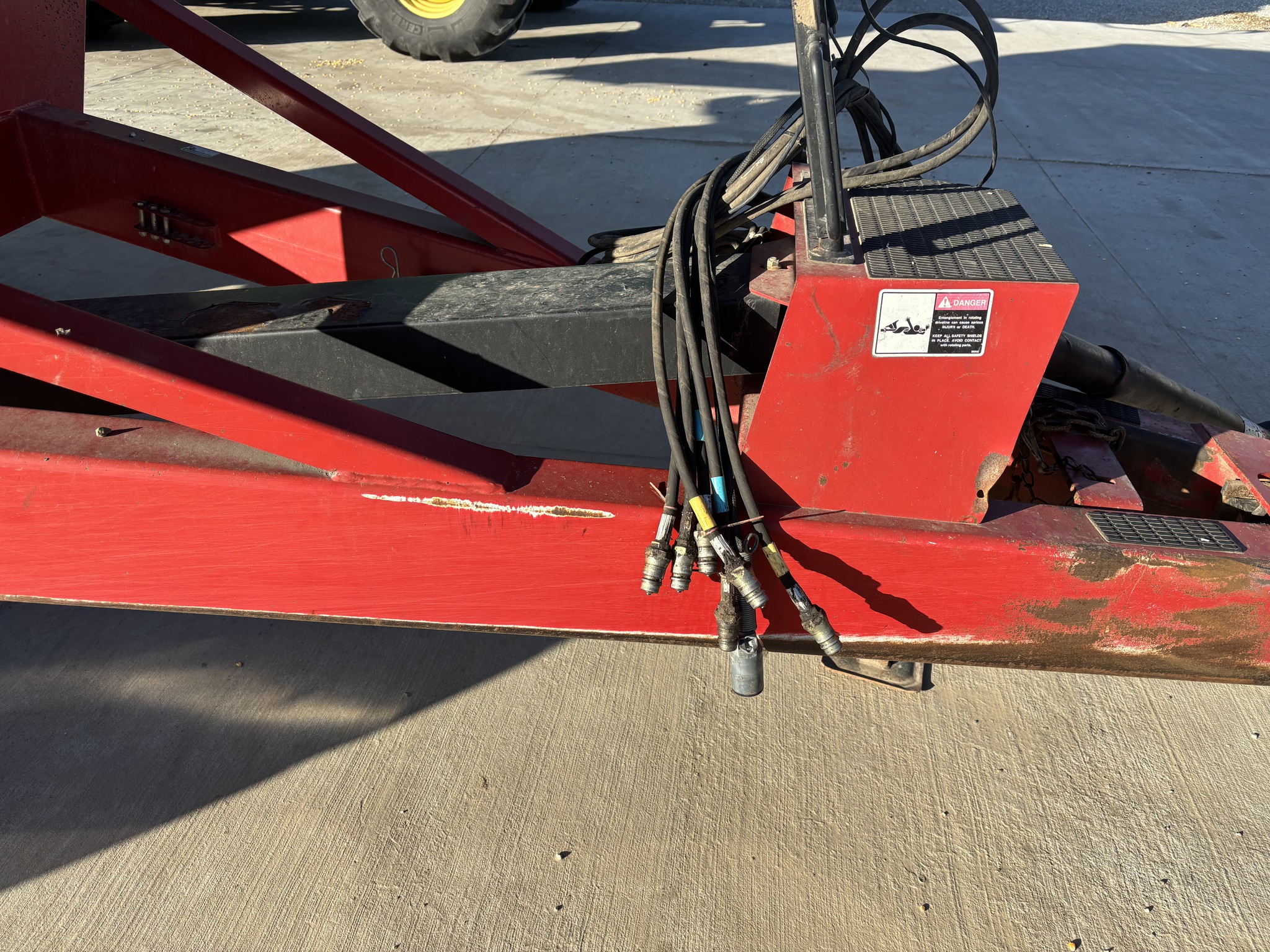  2005 Brent 780 at Heritage Tractor in Macomb, IL